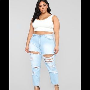 Fashion Nova Distressed Jeans Never Worn